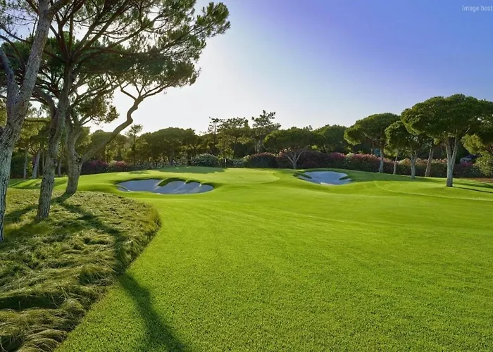 Cozy 1-bedroom Apartment, Pool,